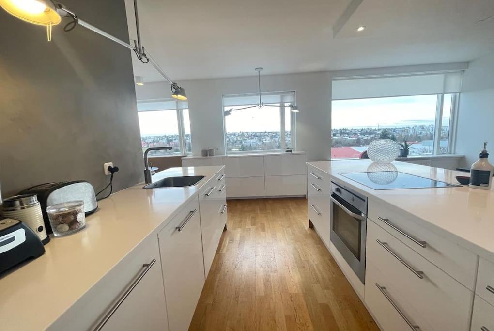Leilighet Modern And Centrally Located 3bedr In Reykjavík