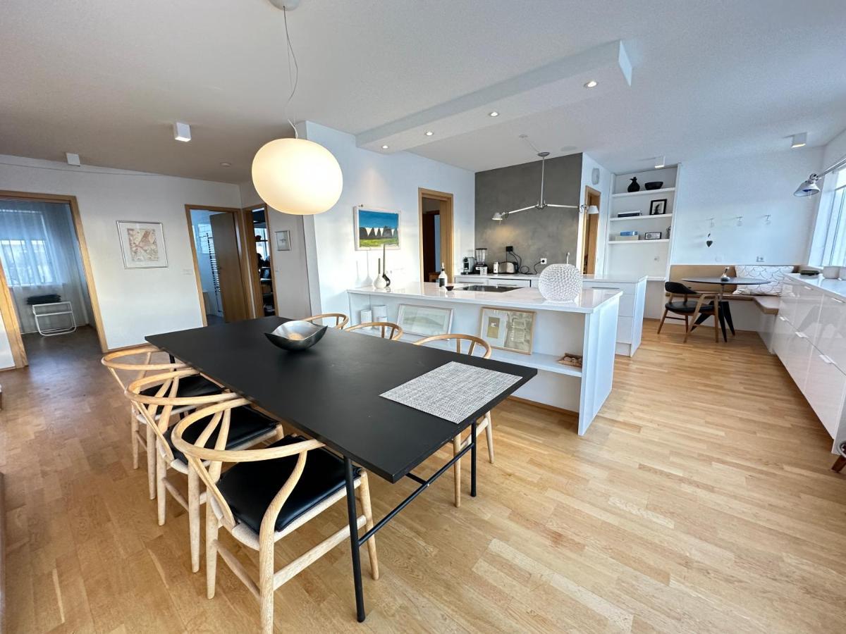 Modern And Centrally Located 3bedr In Leilighet Reykjavík