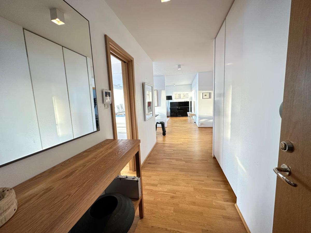 Leilighet Modern And Centrally Located 3bedr In *