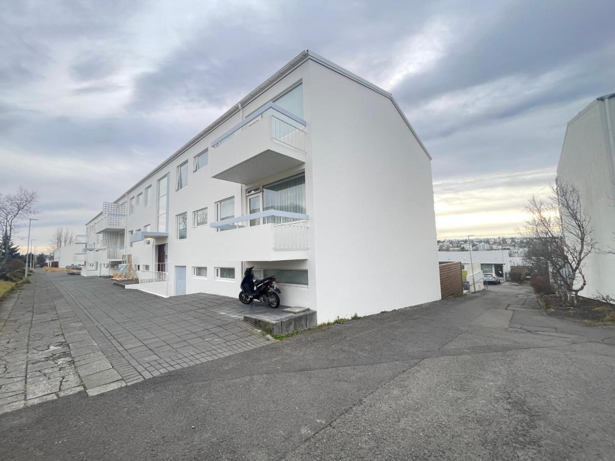 Leilighet Modern And Centrally Located 3bedr In *